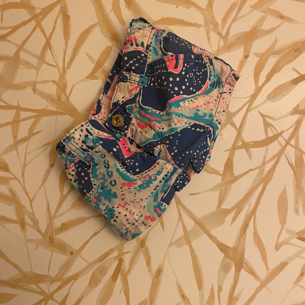 Lilly Pulitzer Size 3 Girl shorts